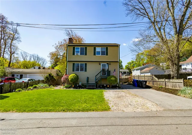 Homes for sale in East Providence, RI | 61 Ravena Ave, East Providence, RI 02915 | MLS# 1411020