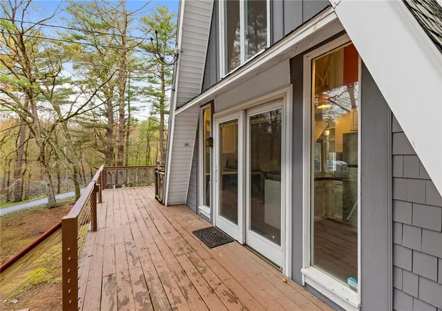 Photo 5 of Sale Pending at 535 Log Rd, Smithfield, RI 02917 | MLS# 1411313 | Listing updated on 2026-08-27