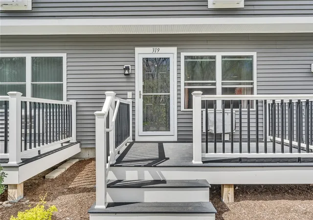 Homes for sale in Warwick, RI | 200 Post Rd #319, Warwick, RI 02888 | MLS# 1411679