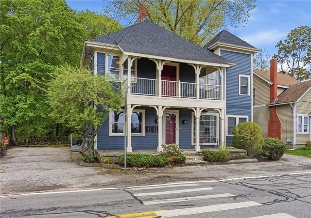 Homes for sale in Barrington, RI | 192 Washington Rd, Barrington, RI 02806 | MLS# 1411888