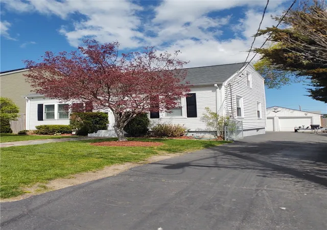 1st image of 21 Urban Ave, Pawtucket, RI 02860 | MLS# 1410886