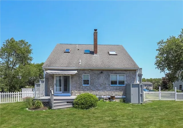 Photo 3 of Single family home for sale at 35 Wild Cherry Dr, Little Compton, RI 02837 | MLS# 1410148 | Listing updated on 2026-08-05