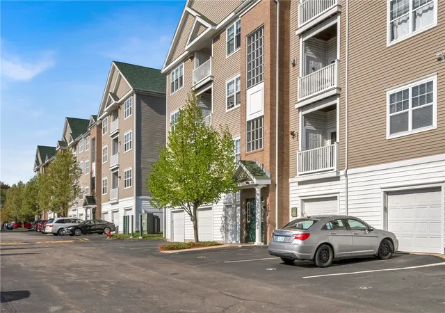 Homes for sale in Woonsocket, RI | 96 Mill St #303, Woonsocket, RI 02895 | MLS# 1412016