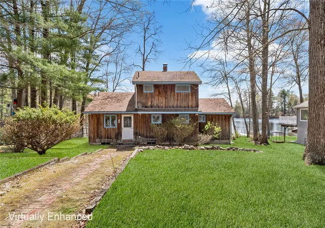 Homes for sale in Burrillville, RI | 316 Court House Ln, Burrillville, RI 02859 | MLS# 1411096