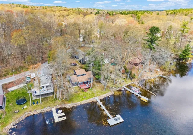 Homes for sale in Burrillville, RI | 316 Court House Ln, Burrillville, RI 02859 | MLS# 1411096