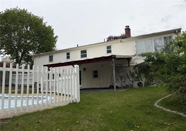 Photo 3 of Single family home for sale at 178 Hilton Rd, Warwick, RI 02889 | MLS# 1412032 | Listing updated on 2026-07-29