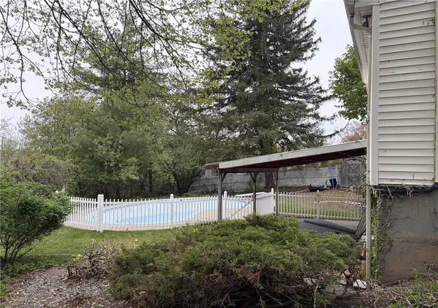 Photo 4 of Single family home for sale at 178 Hilton Rd, Warwick, RI 02889 | MLS# 1412032 | Listing updated on 2026-07-29