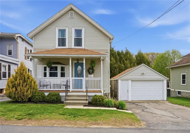 Homes for sale in North Smithfield, RI | 118 Bellevue Ave, North Smithfield, RI 02896 | MLS# 1412232