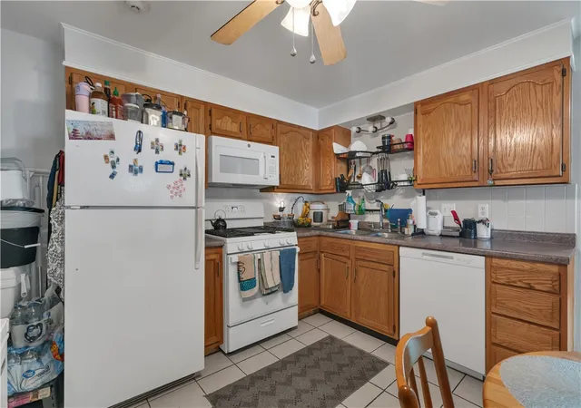 Homes for sale in North Providence, RI | 5 Garibaldi St #33, North Providence, RI 02911 | MLS# 1412325