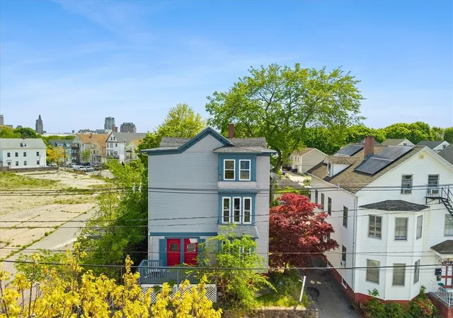 Homes for sale in Providence, RI | 310 Orms St, Providence, RI 02908 | MLS# 1412328