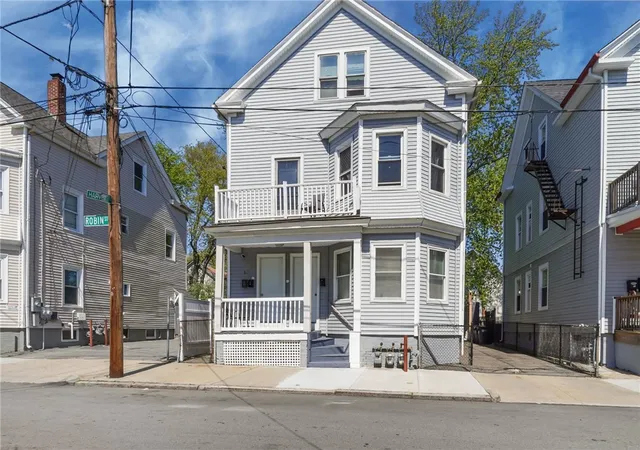 Homes for sale in Providence, RI | 61 Robin St, Providence, RI 02908 | MLS# 1412355