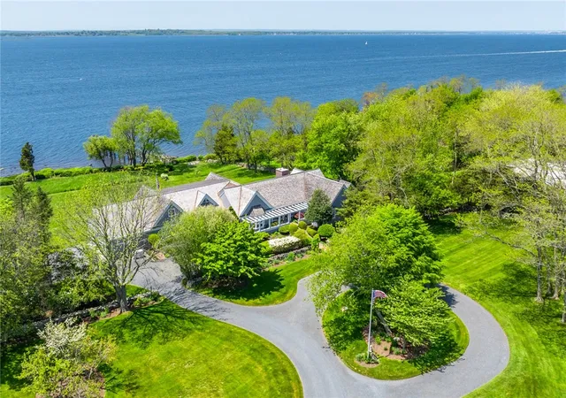 Homes for sale in Bristol, RI | 29 Reliance Dr, Bristol, RI 02809 | MLS# 1412380