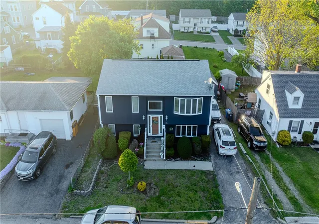 5th image of 25 Doane St, Cranston, RI 02910 | MLS# 1412464