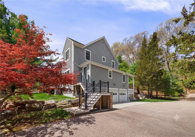 2nd image of 900 South Rd, East Greenwich, RI 02818 | MLS# 1412482