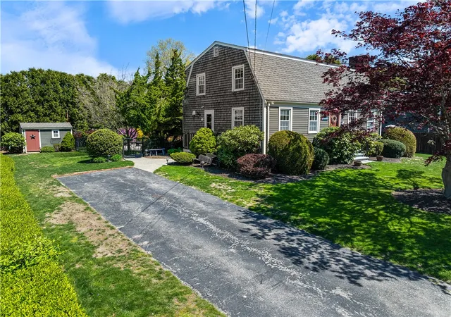 Homes for sale in Bristol, RI | 43 Academy Ave, Bristol, RI 02809 | MLS# 1410954