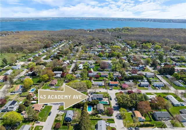Homes for sale in Bristol, RI | 43 Academy Ave, Bristol, RI 02809 | MLS# 1410954