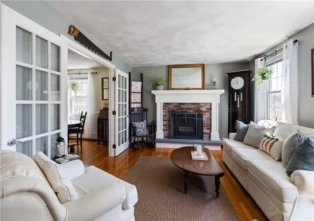 Homes for sale in Bristol, RI | 43 Academy Ave, Bristol, RI 02809 | MLS# 1410954