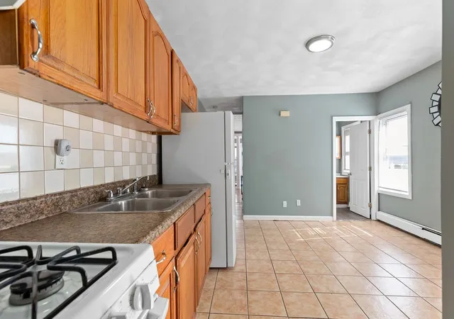 2nd image of 82 Webster St, Pawtucket, RI 02861 | MLS# 1412541