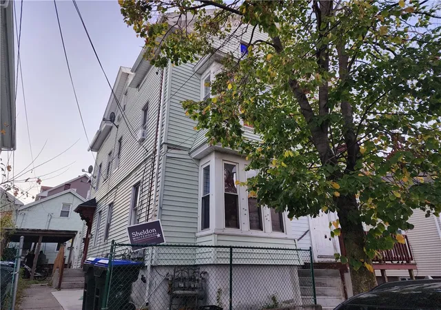3rd image of 132 Putnam St, Providence, RI 02909 | MLS# 1412610