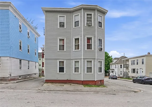 Homes for sale in Central Falls, RI | 2 King St, Central Falls, RI 02863 | MLS# 1412297