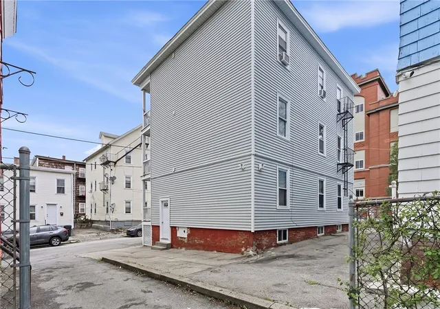 Homes for sale in Central Falls, RI | 2 King St, Central Falls, RI 02863 | MLS# 1412297