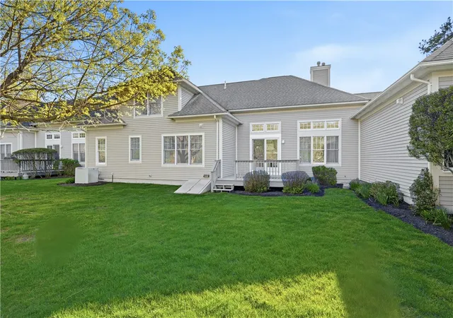 Homes for sale in Warwick, RI | 22 Channel Vw #2, Warwick, RI 02889 | MLS# 1412528