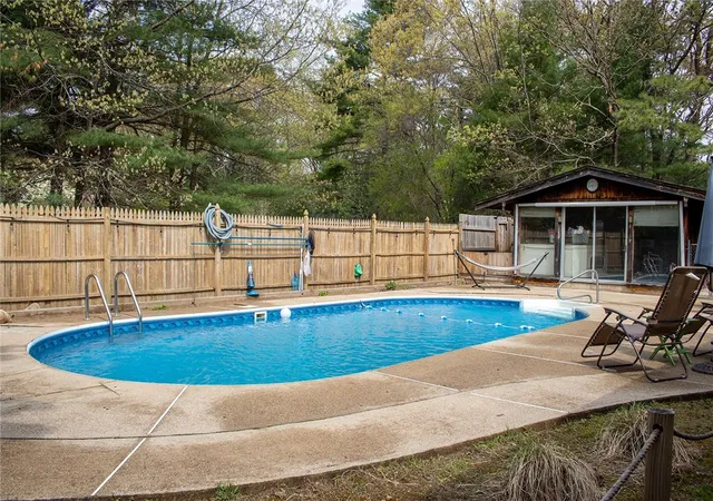 3rd image of 27 Club House Rd, Coventry, RI 02816 | MLS# 1412636