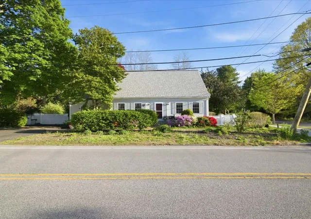 Homes for sale in Barrington, RI | 316 Waseca Ave, Barrington, RI 02806 | MLS# 1412639