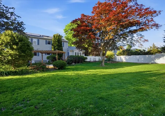 Homes for sale in Barrington, RI | 316 Waseca Ave, Barrington, RI 02806 | MLS# 1412639