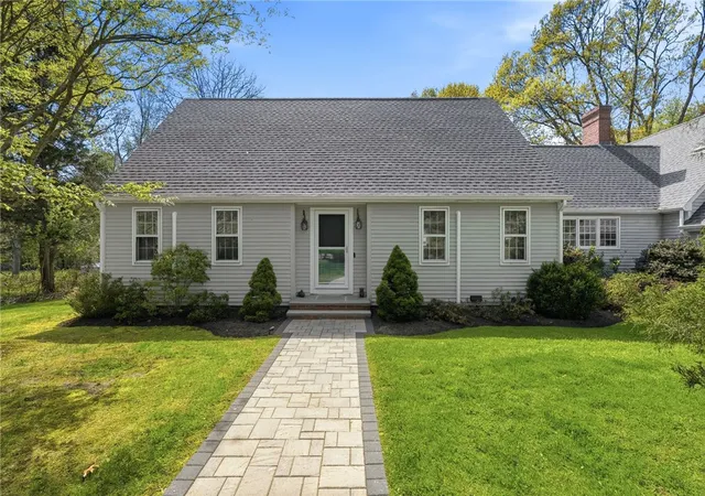 Homes for sale in Jamestown, RI | 219 West Reach Dr, Jamestown, RI 02835 | MLS# 1412458