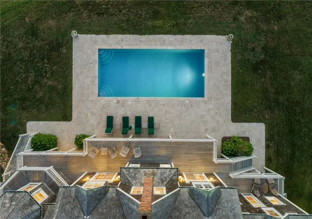 2nd image of 1596 West Side Rd, Block Island, RI 02807 | MLS# 1412693