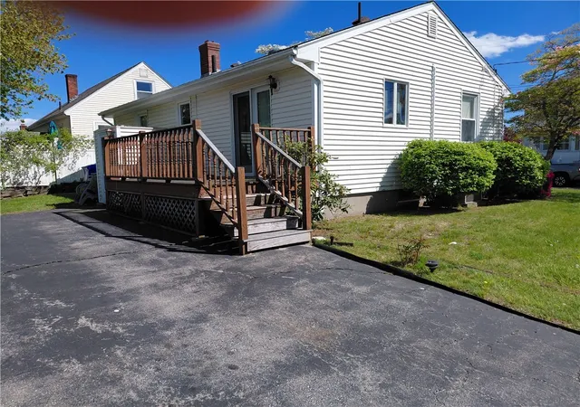 Homes for sale in East Providence, RI | 48 Jenks St, East Providence, RI 02914 | MLS# 1412552