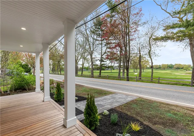 Homes for sale in Barrington, RI | 540 Middle Hwy, Barrington, RI 02806 | MLS# 1412729