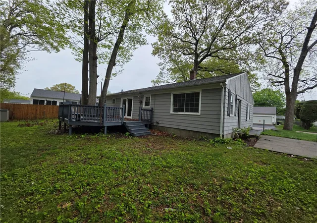2nd image of 65 Ferncrest Dr, East Providence, RI 02915 | MLS# 1412733
