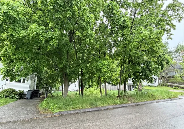 3rd image of 50 Hedley Ave, Johnston, RI 02919 | MLS# 1412732