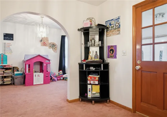 4th image of 291 California Ave, Providence, RI 02905 | MLS# 1412834