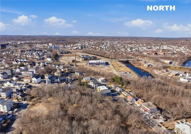 39th image of 413 Manville Rd, Woonsocket, RI 02895 | MLS# 1412346