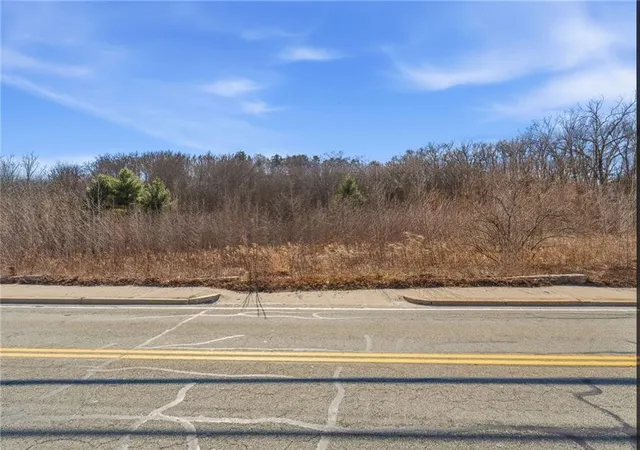 4th image of 413 Manville Rd, Woonsocket, RI 02895 | MLS# 1412346
