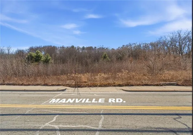 5th image of 413 Manville Rd, Woonsocket, RI 02895 | MLS# 1412346
