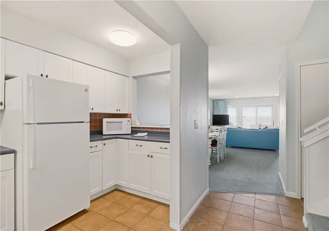 Homes for sale in Jamestown, RI | 150 Bay View Dr #19, Jamestown, RI 02835 | MLS# 1412744