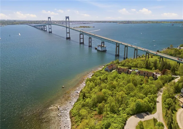 Homes for sale in Jamestown, RI | 150 Bay View Dr #16, Jamestown, RI 02835 | MLS# 1412739