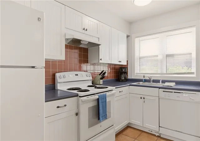 Photo 3 of Condo for sale at 150 Bay View Dr #16, Jamestown, RI 02835 | MLS# 1412739 | Listing updated on 2026-08-23