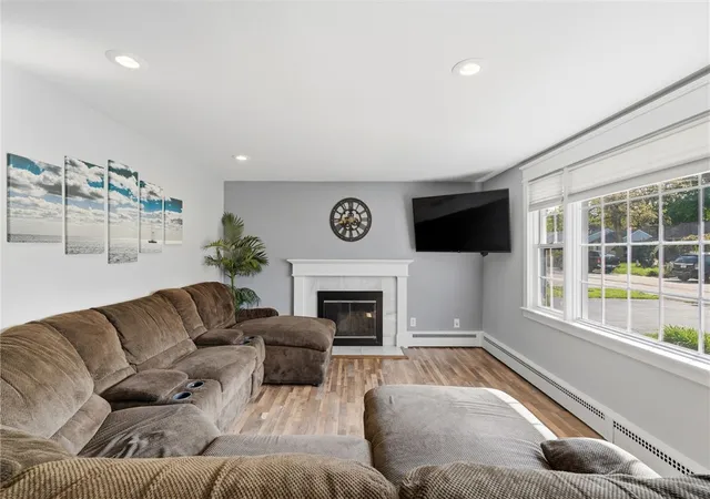 5th image of 43 New Britain Dr, Warwick, RI 02889 | MLS# 1412890