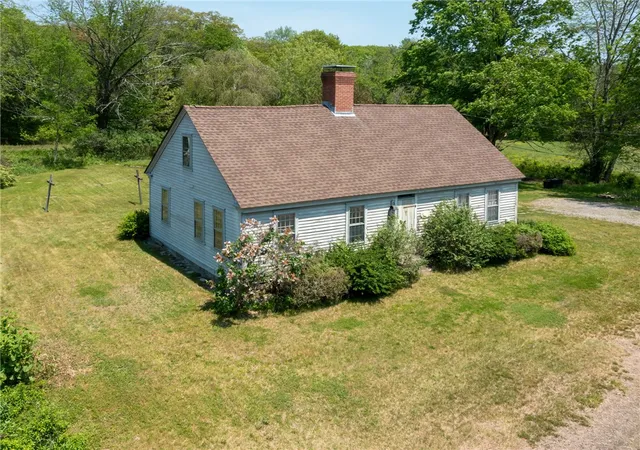 Homes for sale in Glocester, RI | 383 Putnam Pike, Glocester, RI 02829 | MLS# 1412789
