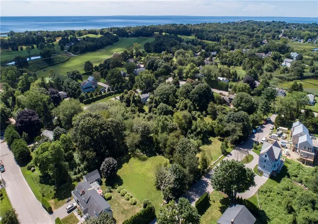 5th image of 6 Fox Run Run, Westerly, RI 02891 | MLS# 1412557