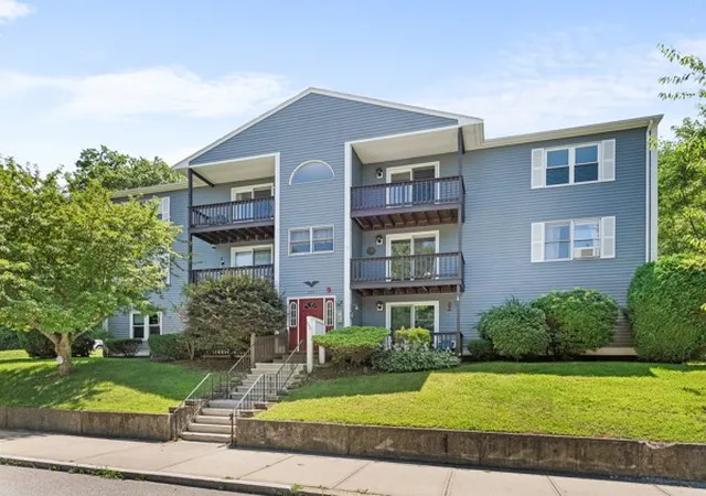 1st image of 283 Privilege St #4, Woonsocket, RI 02895 | MLS# 1412115