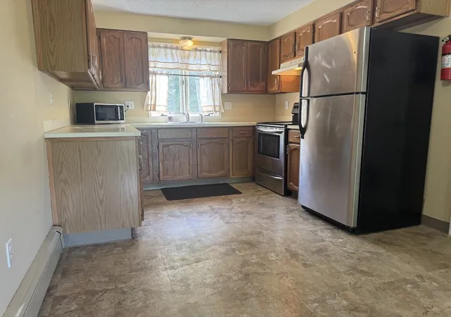 Homes for sale in Woonsocket, RI | 283 Privilege St #4, Woonsocket, RI 02895 | MLS# 1412115