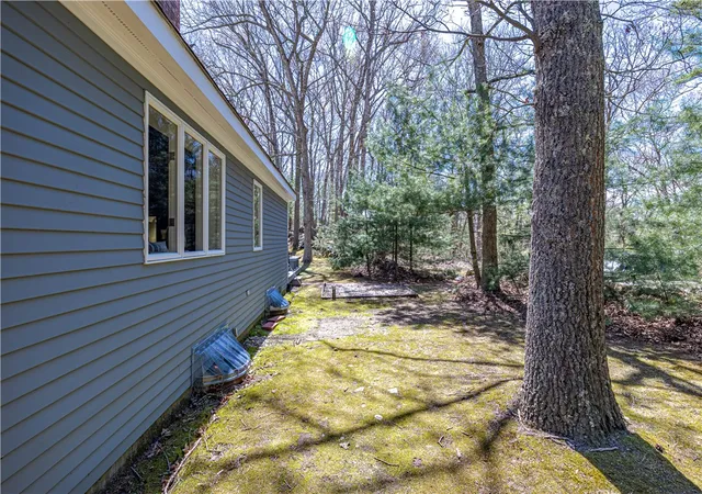 Homes for sale in North Scituate, RI | 282 Byron Randall Rd, North Scituate, RI 02857 | MLS# 1413166