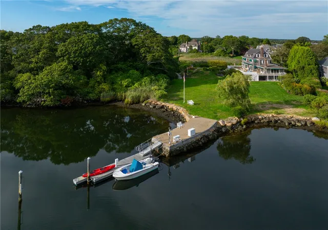 3rd image of 4 Arraquat Rd, Westerly, RI 02891 | MLS# 1413168