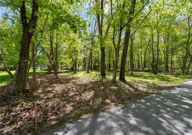 1st image of 0 North Main Rd, Jamestown, RI 02835 | MLS# 1413172